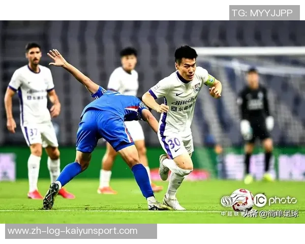 申花足球的荣耀与挑战:重塑球队精神与未来发展之路 申花足球的荣耀与挑战:重塑球队精神与未来发展之路